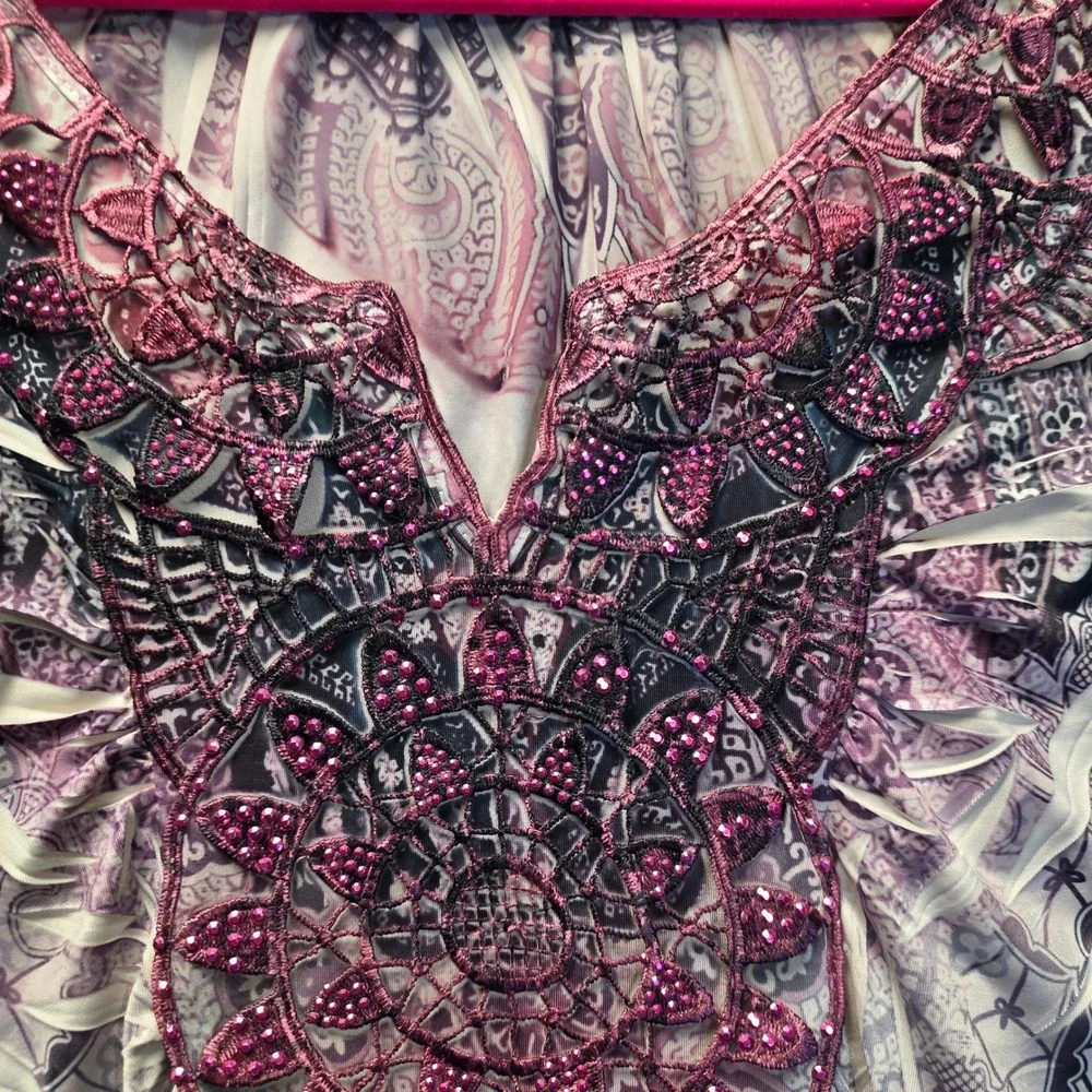 World Unity Flowy Top Womens 1X Beaded Boho Paisley Sharkbite Stretch Tunic - Picture 4 of 9